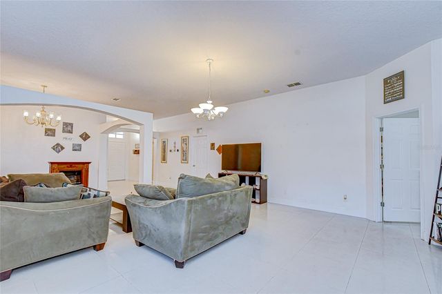 2279 CROSS TEE COURT, Brooksville, FL 34604