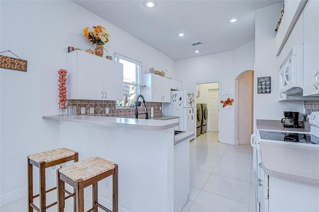 2279 CROSS TEE COURT, Brooksville, FL 34604