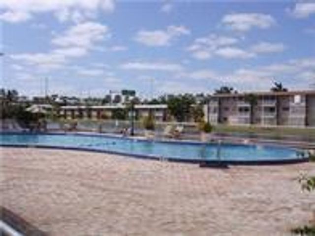 2940 NE 203RD Street C102, Aventura, FL 33180