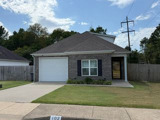 102 Sunflower Street, Hot Springs, AR 71901