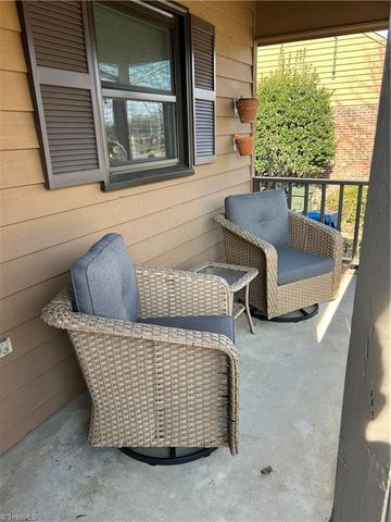 5005 Country Lane, Archdale, NC 27263