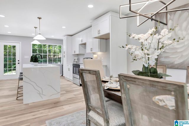 1036 MELISSA CIRCLE, Leeds, AL 35094