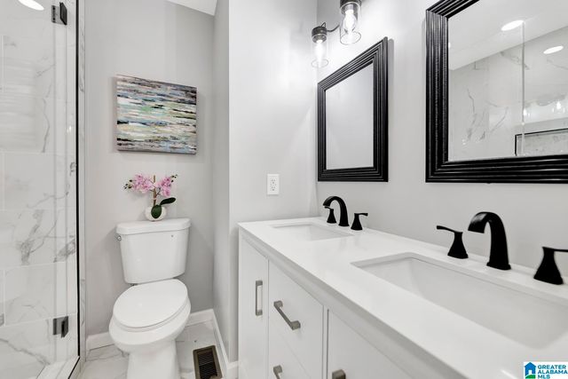 1036 MELISSA CIRCLE, Leeds, AL 35094