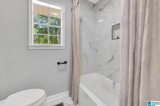1036 MELISSA CIRCLE, Leeds, AL 35094