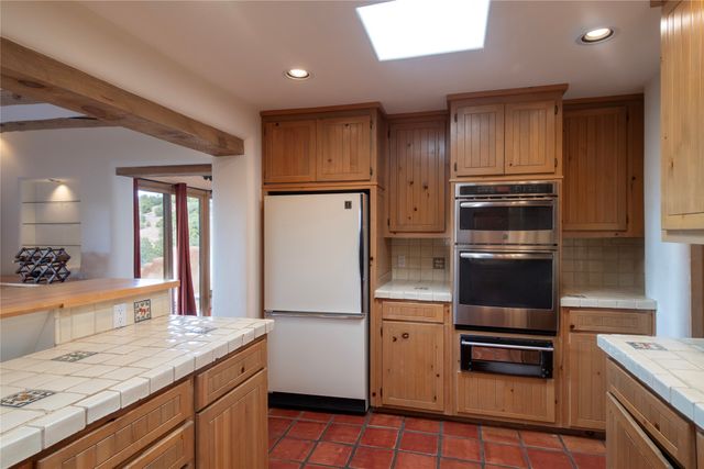 860 Camino Chaco, Santa Fe, NM 87501