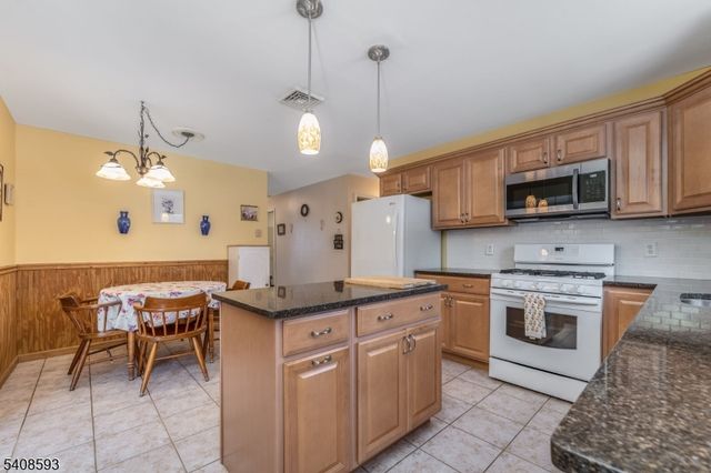 813 Culkin St, Phillipsburg Town, NJ 08865