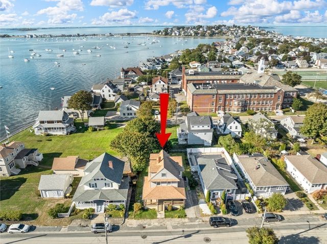 9 K Street, Hull, MA 02045