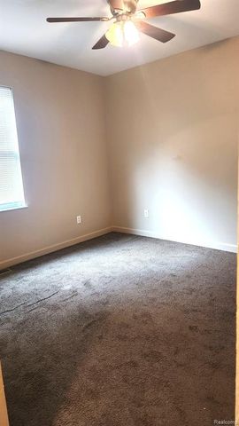 98 Eldredge Street, Mount Clemens, MI 48043