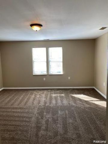 98 Eldredge Street, Mount Clemens, MI 48043