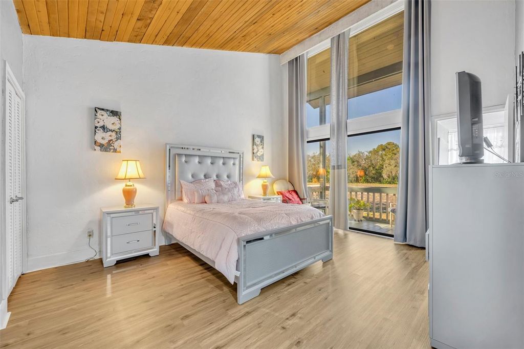 Image 24 of property listing at 5036 SHERWOOD LANE 3945-6, Haines City, FL 33844