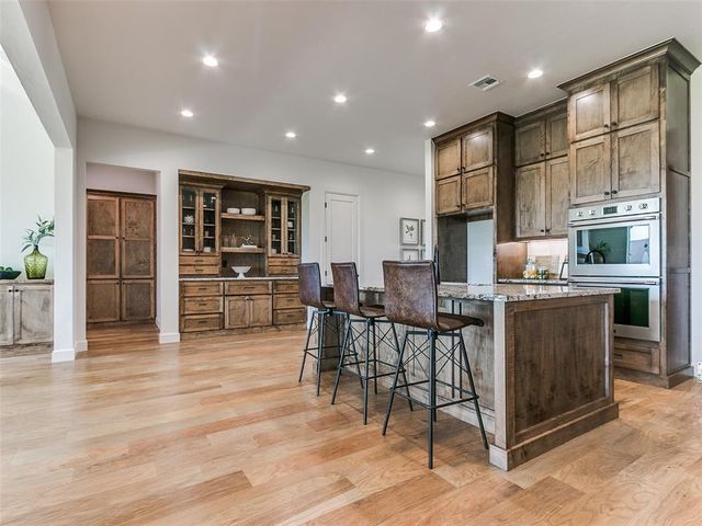 2220 NW 227th Street, Edmond, OK 73025