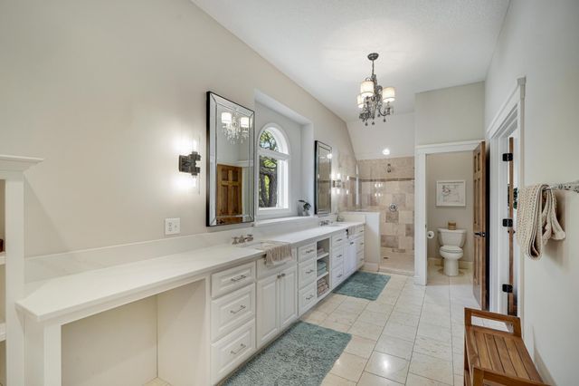 6912 Paiute Drive, Edina, MN 55439
