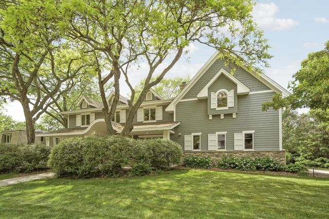 6912 Paiute Drive, Edina, MN 55439
