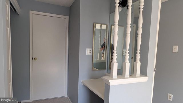 6844 HEATHERWAY CT, Alexandria, VA 22315