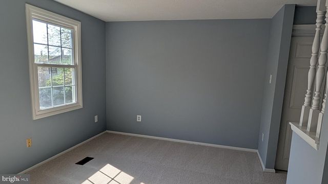 6844 HEATHERWAY CT, Alexandria, VA 22315