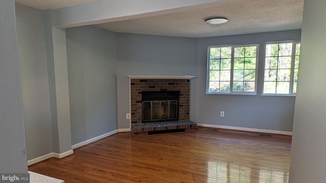 6844 HEATHERWAY CT, Alexandria, VA 22315