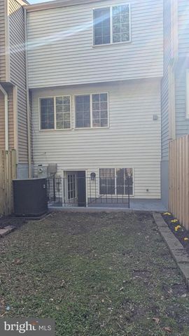 6844 HEATHERWAY CT, Alexandria, VA 22315