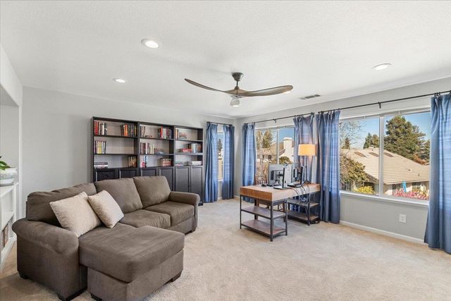 346 S Manley Rd, Ripon, CA 95366