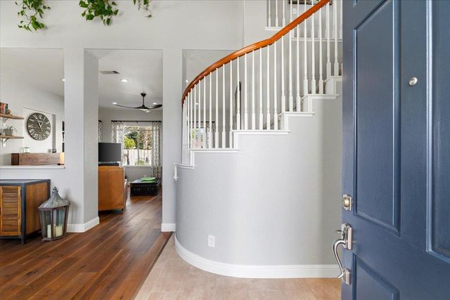 346 S Manley Rd, Ripon, CA 95366