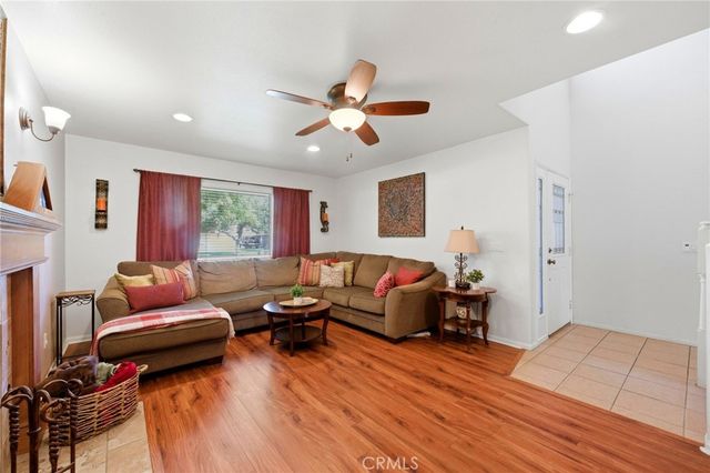 5556 Hardwick, Riverside, CA 92504