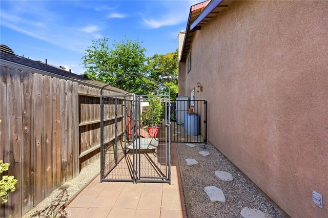 5556 Hardwick, Riverside, CA 92504