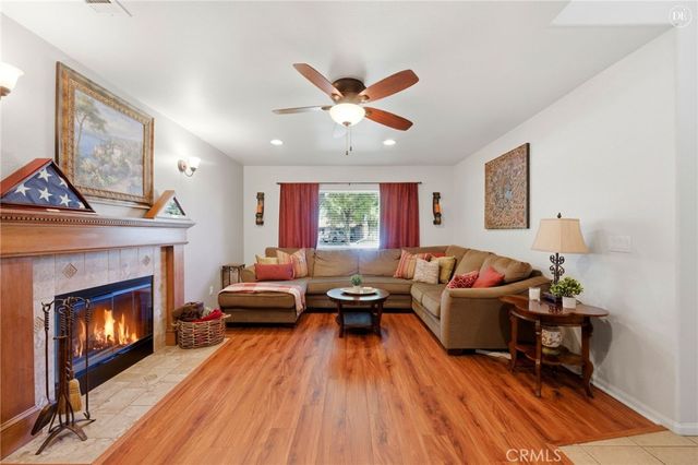 5556 Hardwick, Riverside, CA 92504