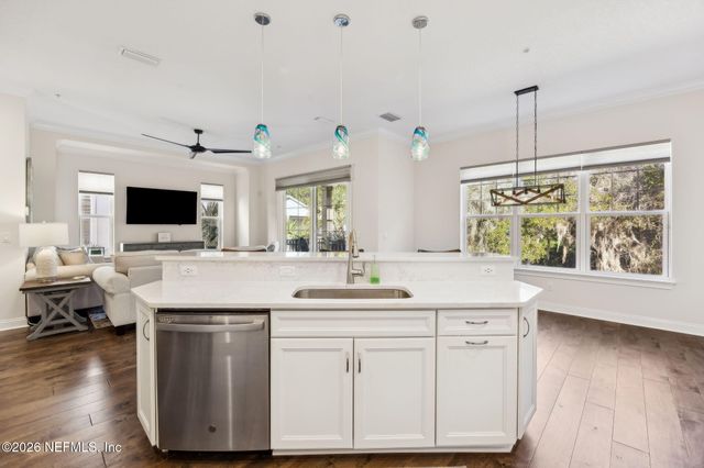 95130 SABAL PALM Road 103, Fernandina Beach, FL 32034