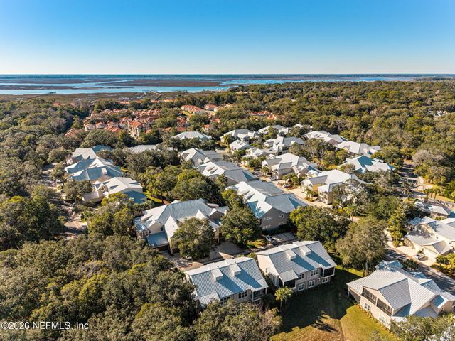 95130 SABAL PALM Road 103, Fernandina Beach, FL 32034