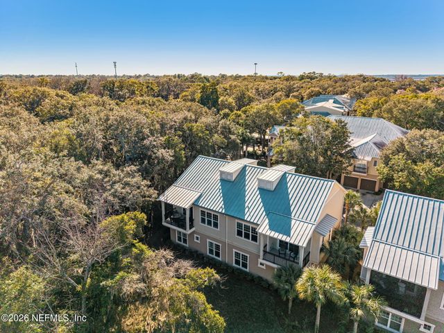 95130 SABAL PALM Road 103, Fernandina Beach, FL 32034