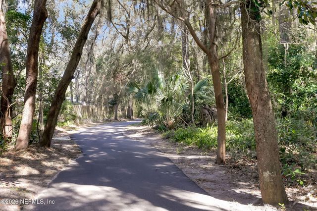 95130 SABAL PALM Road 103, Fernandina Beach, FL 32034