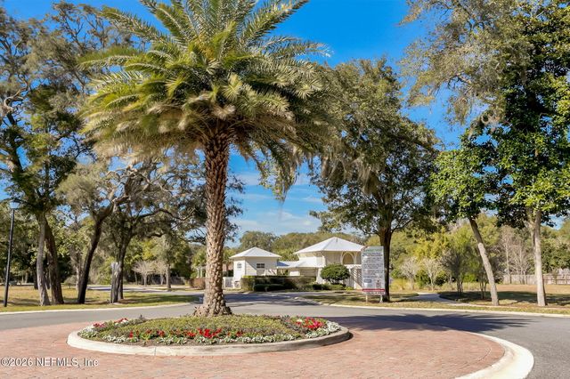 95130 SABAL PALM Road 103, Fernandina Beach, FL 32034