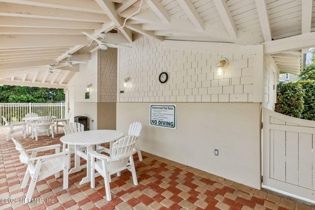 95130 SABAL PALM Road 103, Fernandina Beach, FL 32034