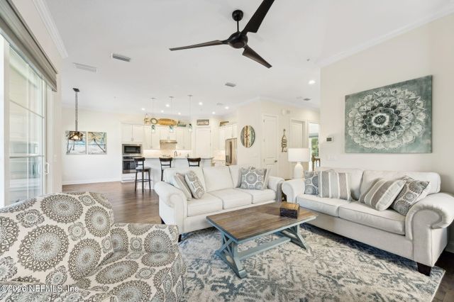 95130 SABAL PALM Road 103, Fernandina Beach, FL 32034