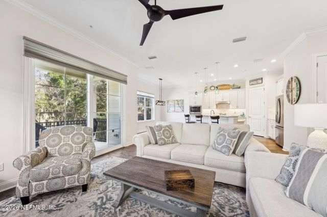 95130 SABAL PALM Road 103, Fernandina Beach, FL 32034