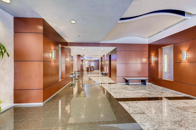 111-3 WASHINGTON STREET, Orlando, FL 32801