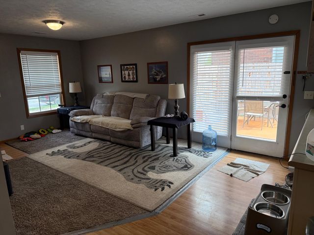 1705 2ND Avenue, Council Bluffs, IA 51501