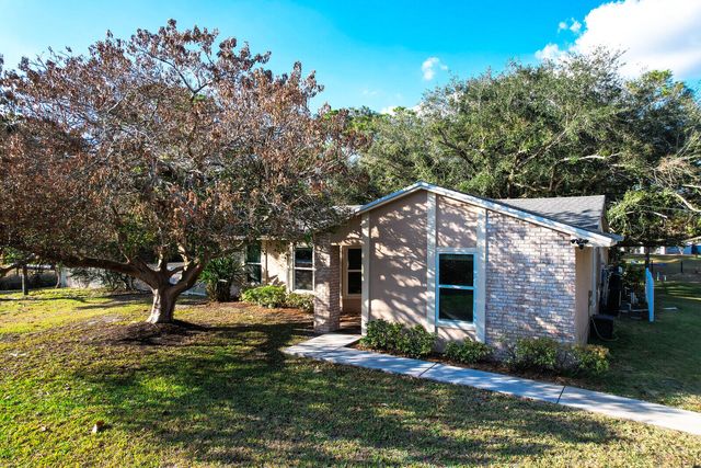 17151 30th Lane N, Loxahatchee, FL 33470