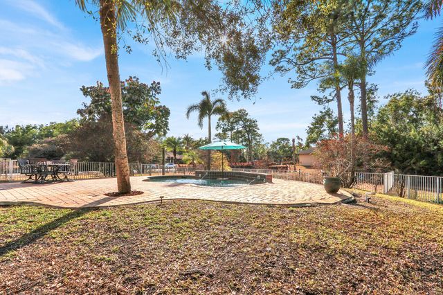 17151 30th Lane N, Loxahatchee, FL 33470