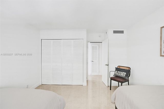 2030 S Ocean Drive 821, Hallandale Beach, FL 33009