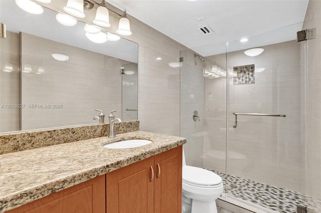 2030 S Ocean Drive 821, Hallandale Beach, FL 33009