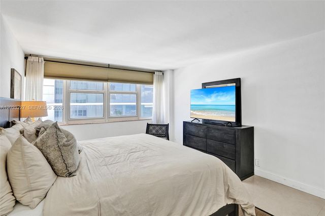 2030 S Ocean Drive 821, Hallandale Beach, FL 33009