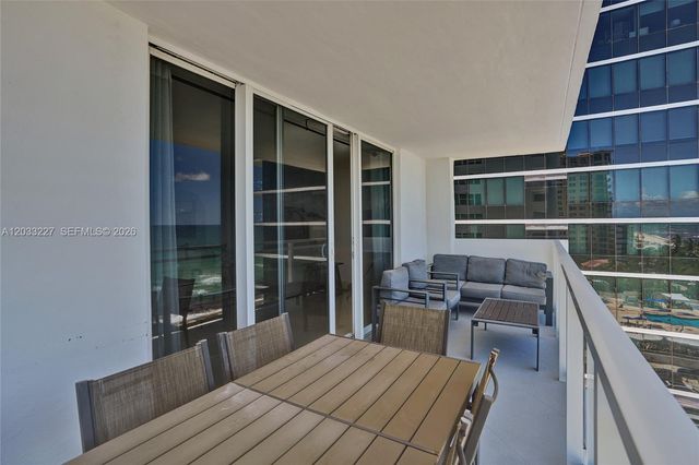 2030 S Ocean Drive 821, Hallandale Beach, FL 33009