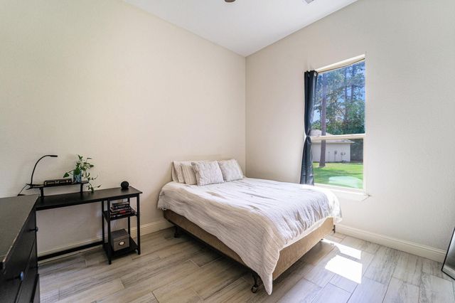 25142 W Tara Plantation Drive, Tomball, TX 77375