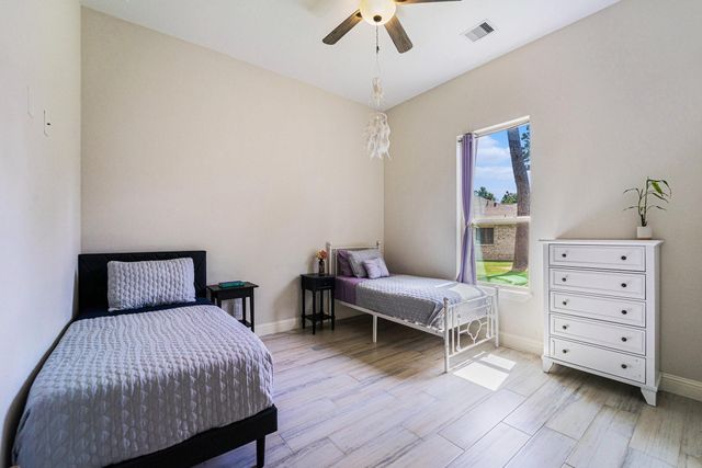 25142 W Tara Plantation Drive, Tomball, TX 77375