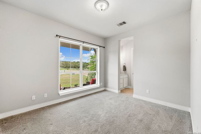 1186 Diretto Dr, New Braunfels, TX 78132