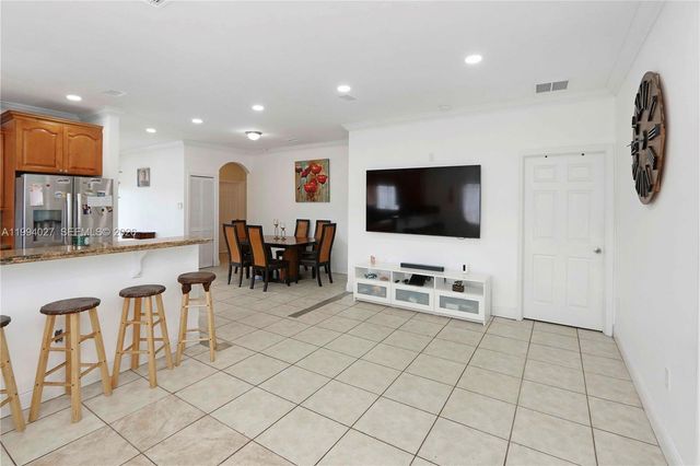 12245 SW 218th St, Miami, FL 33170