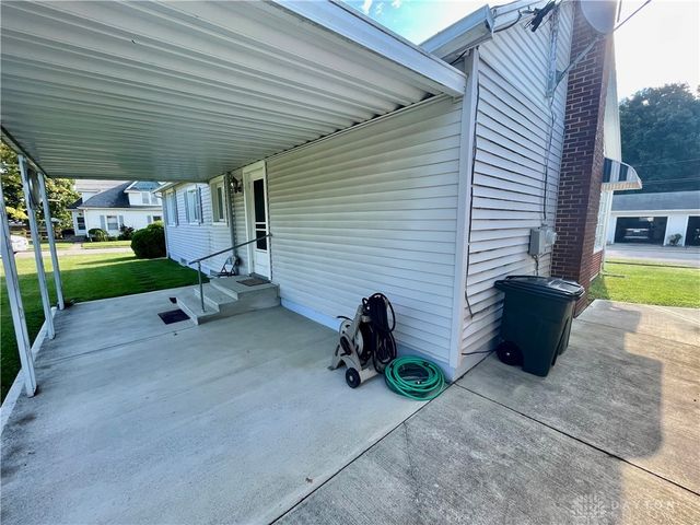 127 Ackton Street, Lewisburg, OH 45338