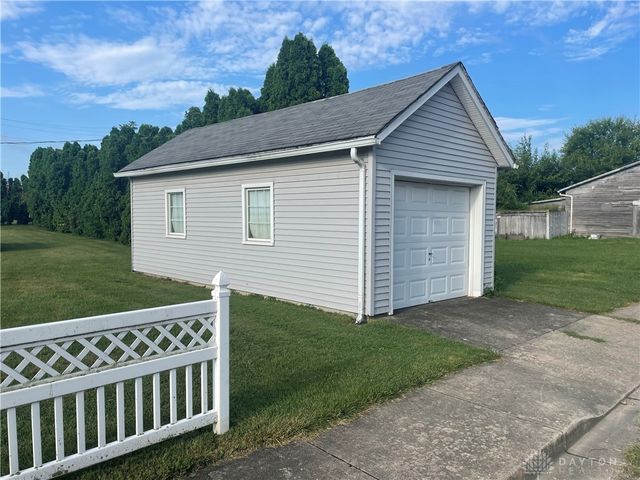 127 Ackton Street, Lewisburg, OH 45338