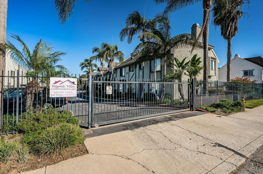 631 13th St 1, San Diego, CA 92154