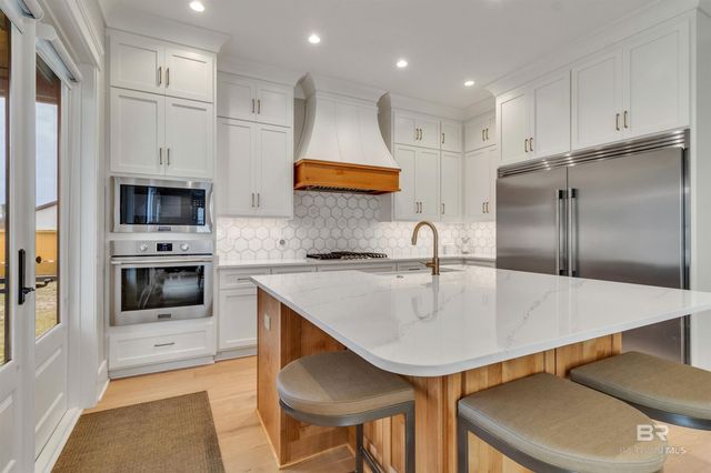 868 Inlet Circle, Gulf Shores, AL 36542